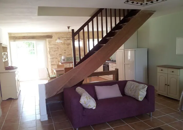 Schoenes Mit Pool In Villautou By Interhome * Villautou